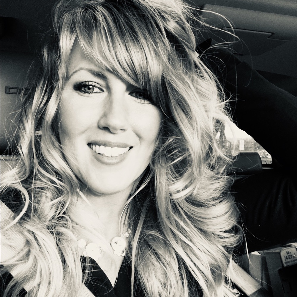 Meet your Posher, April